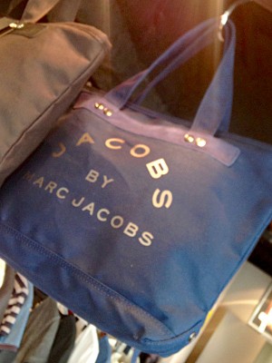 BY MARC JACOBSの定番バッグ