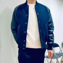 大人のスタジャンを着こなす